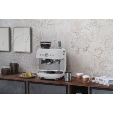Кофеварка капельная Smeg EGF03WHEU
